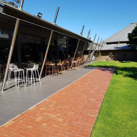 Barossa Weintal Hotel - Food Delivery Shop 8