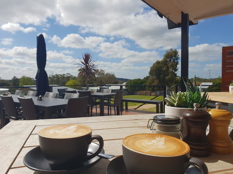 The Avenue Inn - Food Delivery Shop 6