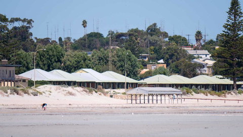 Wallaroo Holiday Park - Food Delivery Shop 10