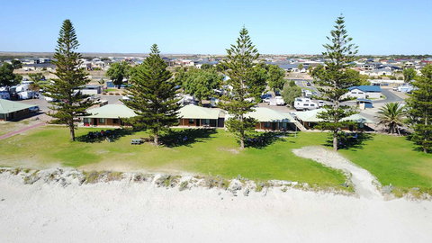 Wallaroo Holiday Park - Food Delivery Shop 0