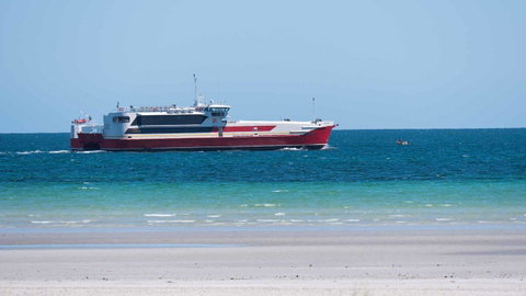 Wallaroo Holiday Park - Food Delivery Shop 11