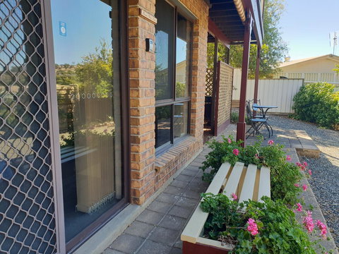 Barossa Valley Studio - Food Delivery Shop 6