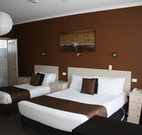 Lakeview Motel and Apartments - Food Delivery Shop