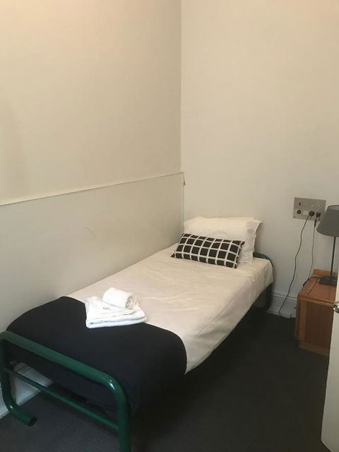Grosvenor Hotel - Food Delivery Shop 10