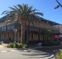 Grosvenor Hotel - Food Delivery Shop
