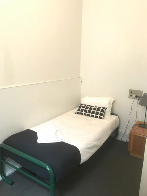 Grosvenor Hotel - Food Delivery Shop 6