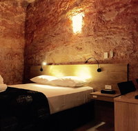 The Lookout Cave Underground Motel - Food Delivery Shop