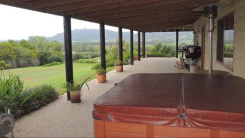 Avon View Stays Accommodation. - Food Delivery Shop 18