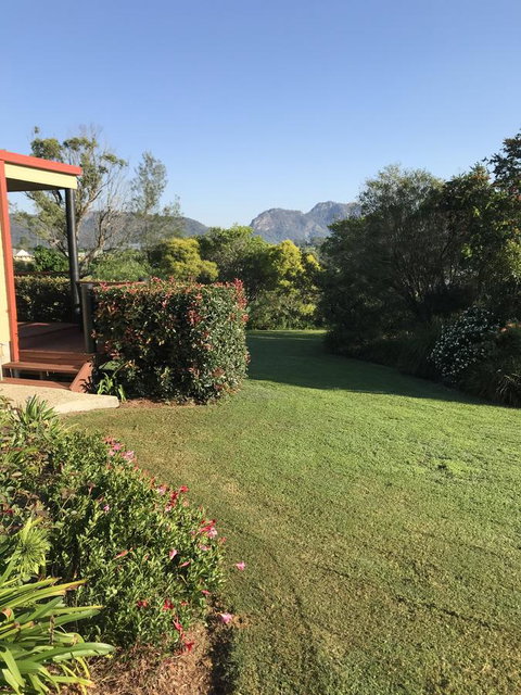 Avon View Stays Accommodation. - Food Delivery Shop 12