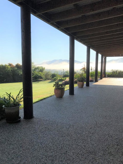 Avon View Stays Accommodation. - Food Delivery Shop 15