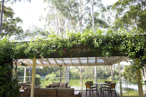 Lincoln Downs Resort Batemans Bay - Food Delivery Shop 37