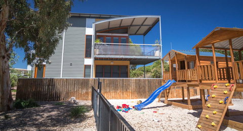 South Shores Villa 31 - South Shores Normanville - Food Delivery Shop 1