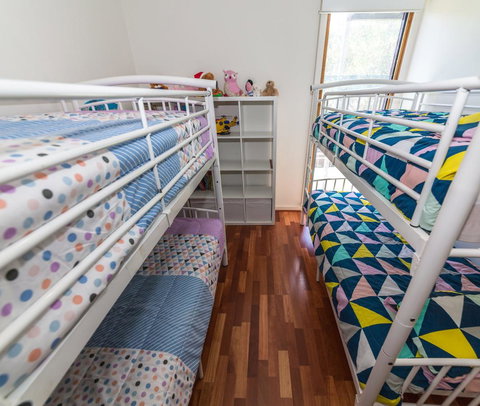 South Shores Villa 31 - South Shores Normanville - Food Delivery Shop 20