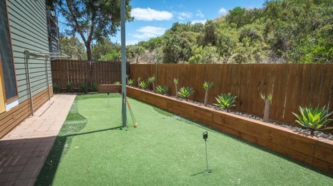 South Shores Villa 31 - South Shores Normanville - Food Delivery Shop 9