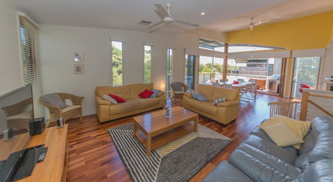 South Shores Villa 31 - South Shores Normanville - Food Delivery Shop 10