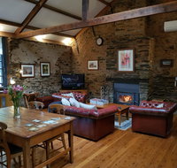 William Hunt's Retreat - Cypress Studio - Food Delivery Shop