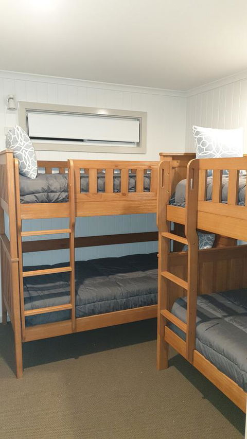 NRMA Victor Harbor Beachfront Holiday Park - Food Delivery Shop 13