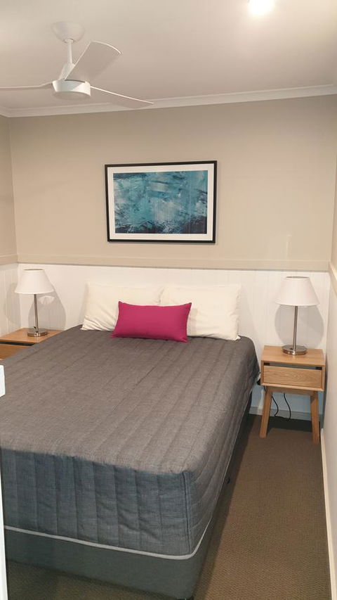 NRMA Victor Harbor Beachfront Holiday Park - Food Delivery Shop 14