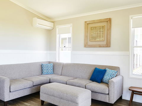 NRMA Victor Harbor Beachfront Holiday Park - Food Delivery Shop 27
