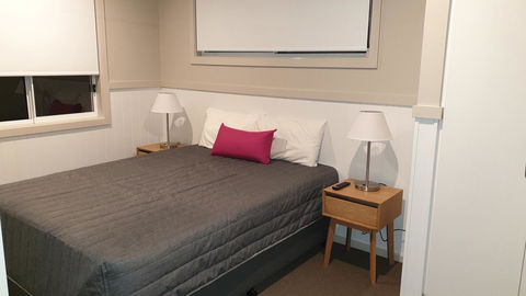 NRMA Victor Harbor Beachfront Holiday Park - Food Delivery Shop 4