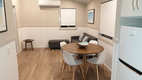 NRMA Victor Harbor Beachfront Holiday Park - Food Delivery Shop 5