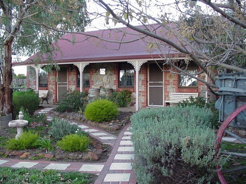 Langmeil Cottages - Food Delivery Shop 10