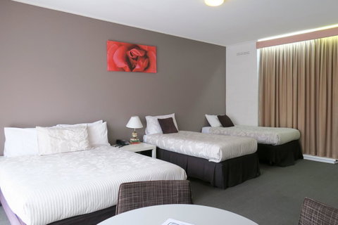 The Lyndoch Motel - Food Delivery Shop 15