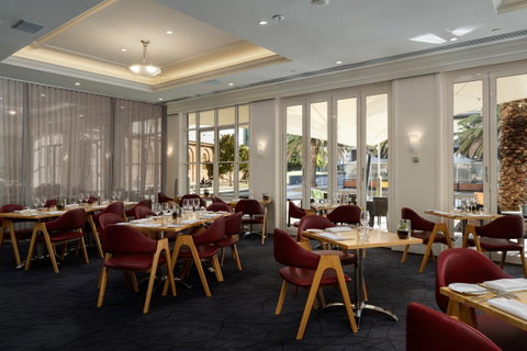 Rydges Newcastle - Food Delivery Shop 21