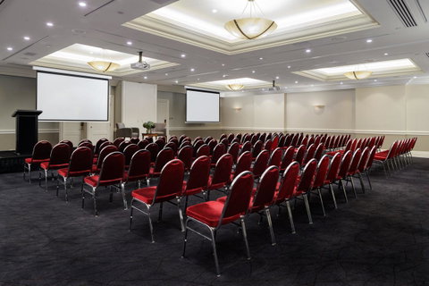 Rydges Newcastle - Food Delivery Shop 40