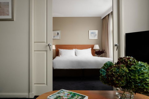 Rydges Newcastle - Food Delivery Shop 9