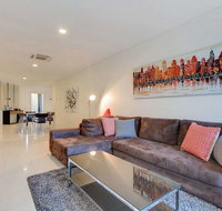 Executive suite incredible views of city - Food Delivery Shop