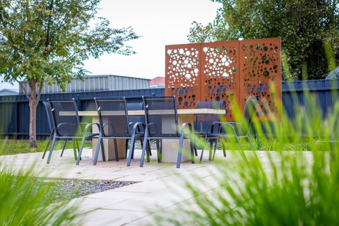 Bilyara House - Food Delivery Shop 11