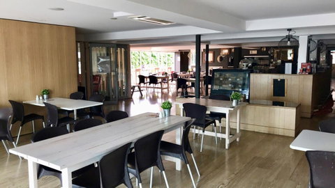 Haven Marina Motel - Food Delivery Shop 7