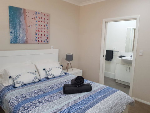Villa Sedici @ Cape Villas Dunsborough - Food Delivery Shop 21