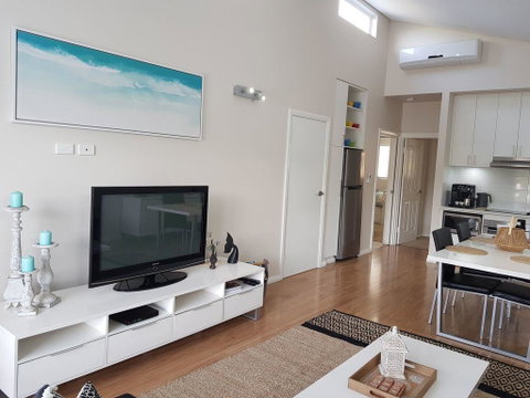 Villa Sedici @ Cape Villas Dunsborough - Food Delivery Shop 37