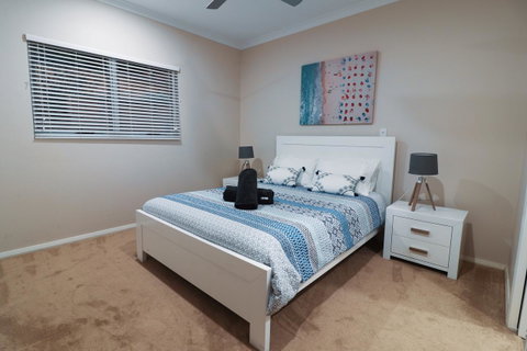 Villa Sedici @ Cape Villas Dunsborough - Food Delivery Shop 4