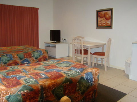 Dunsborough Central Motel - Food Delivery Shop 19