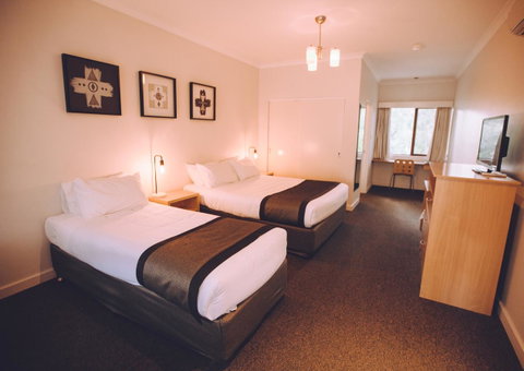 Margaret River Resort - Food Delivery Shop 35