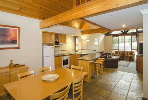 Margaret River Resort - Food Delivery Shop 6