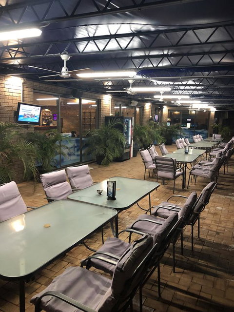 Carnarvon Motel - Food Delivery Shop 8