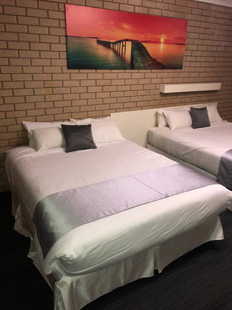 Carnarvon Motel - Food Delivery Shop 9