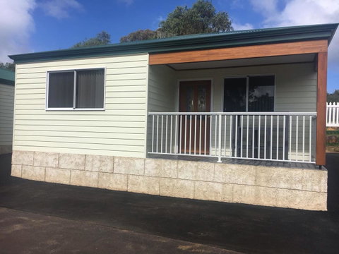 Riverview Tourist Park - Food Delivery Shop 17