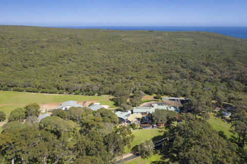 Karriview Margaret River - Food Delivery Shop 32