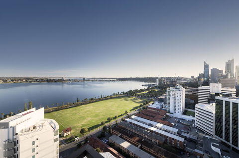 Pan Pacific Perth - Food Delivery Shop 19