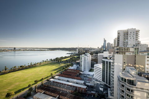 Pan Pacific Perth - Food Delivery Shop 8