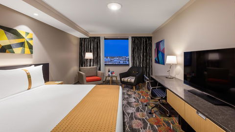 Holiday Inn Perth City Centre, An IHG Hotel - Food Delivery Shop 2