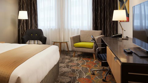 Holiday Inn Perth City Centre, An IHG Hotel - Food Delivery Shop 13