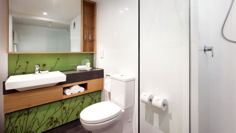 Holiday Inn Perth City Centre, An IHG Hotel - Food Delivery Shop 3