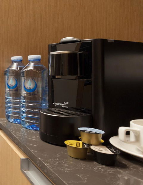 Holiday Inn Perth City Centre, An IHG Hotel - Food Delivery Shop 24