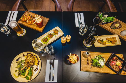 Holiday Inn Perth City Centre, An IHG Hotel - Food Delivery Shop 37